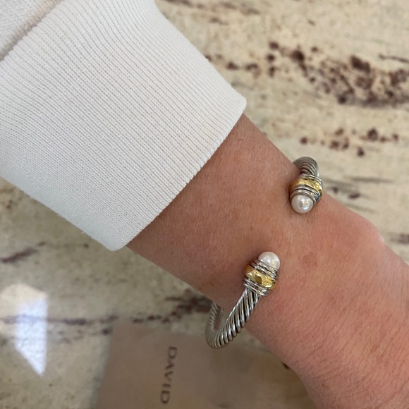 David Yurman 5mm cable bracelet. Sterling silver and 14k gold. Pearl cuff. M/L - Picture 5 of 5